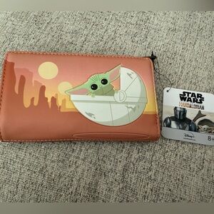 🔥🔥 Loungefly Faux Leather Wallet - Star Wars The Mandalorian
